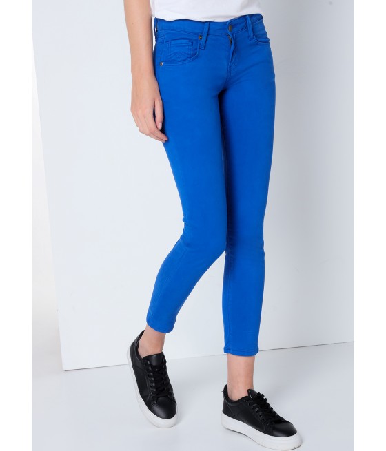 CIMARRON - ENYA-NECTAR - Pantalon Color Low waist | Skinny - Ankle Tiro Muy Corto Elastic Saten  | Tallaje en Pulgadas
