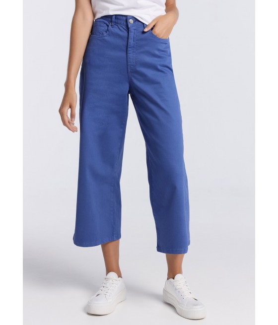 V&LUCCHINO - Jeans | Tall Box - Wide Leg Crop | Size in Inches