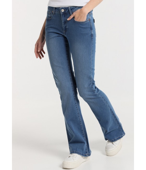 V&LUCCHINO - Jeans Flare - Tiro Corto lavado medio|Tallaje en Pulgadas