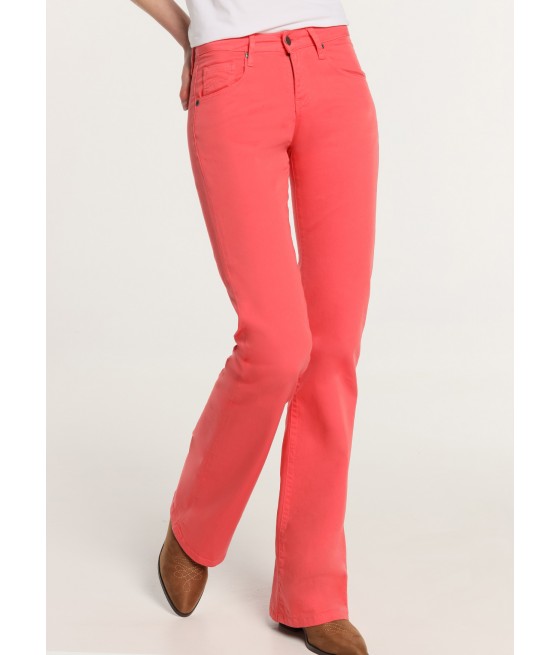CIMARRON - ENYA BOOT-PHIL - Pantalon Color | Boot Cut - Tiro Muy Corto Elastic  | Tallaje en Pulgadas